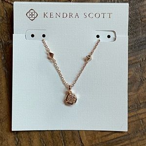 Nola Short Kendra Scott Necklace NWT